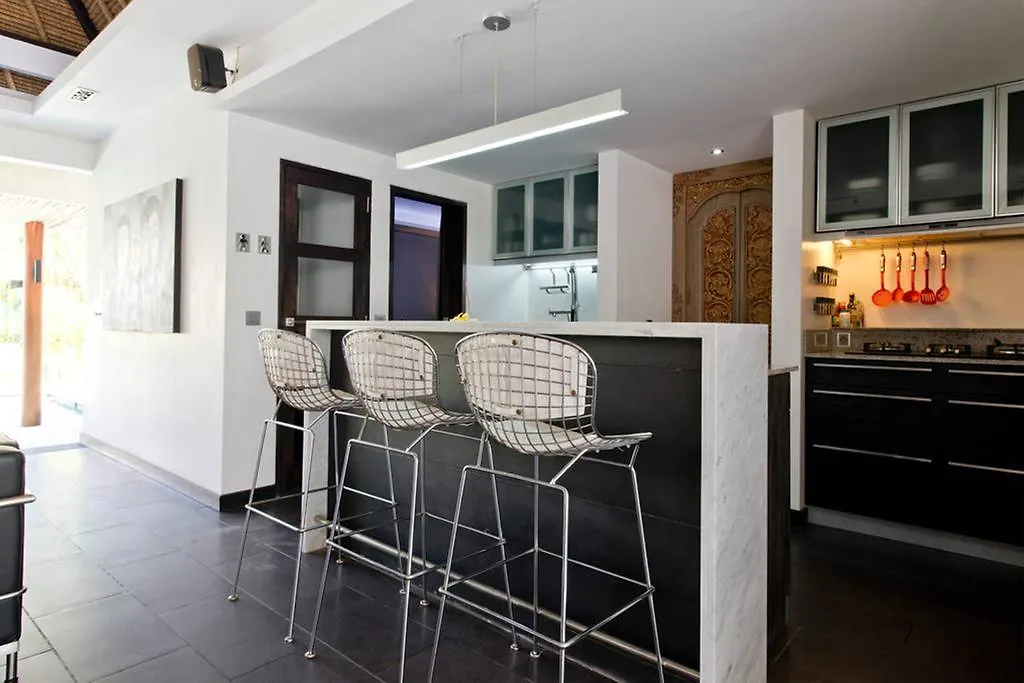 Villa Putih Seminyak  Indonesia
