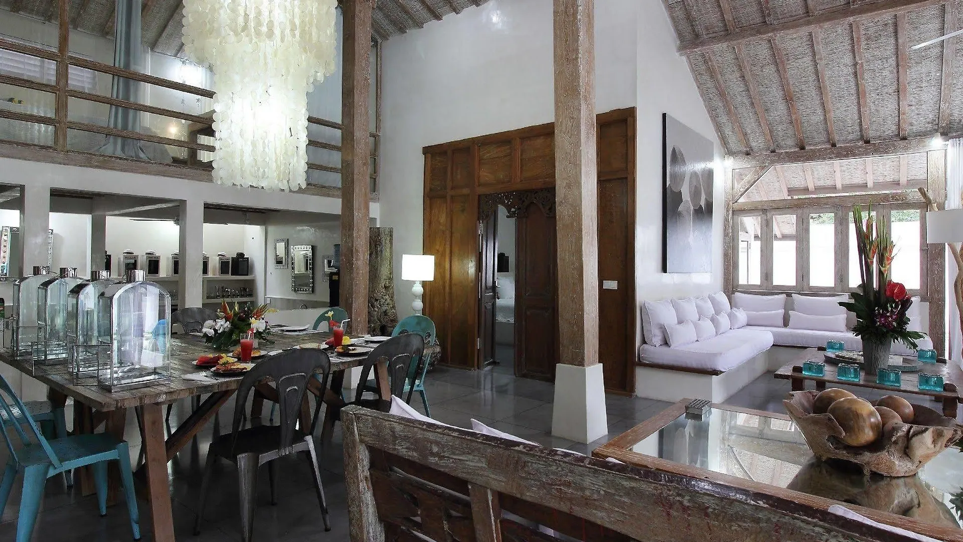 Villa Putih Seminyak  Indonesia